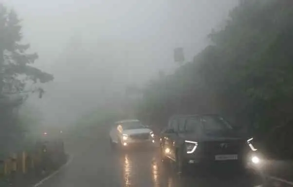 उत्तराखंड : कई जिलों में भारी बारिश के आसार…यहां स्कूलों की छुट्टी